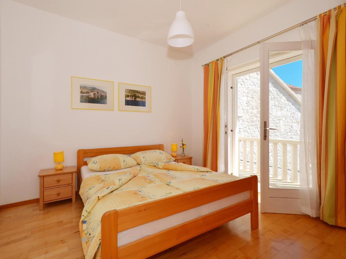 Apartments Newway Bol Extérieur photo